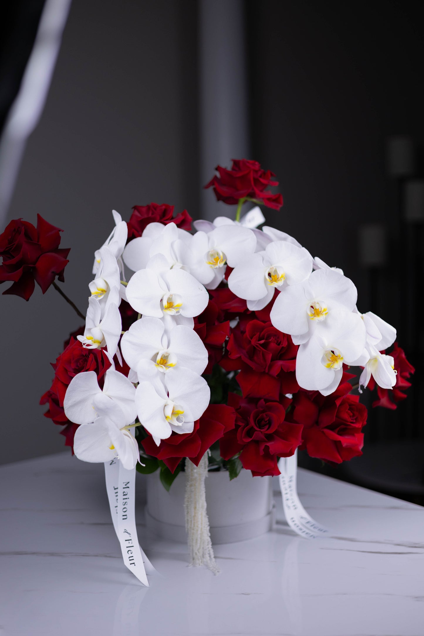 "La Reine Noire" Exclusive Hatbox of Red Roses & Orchids