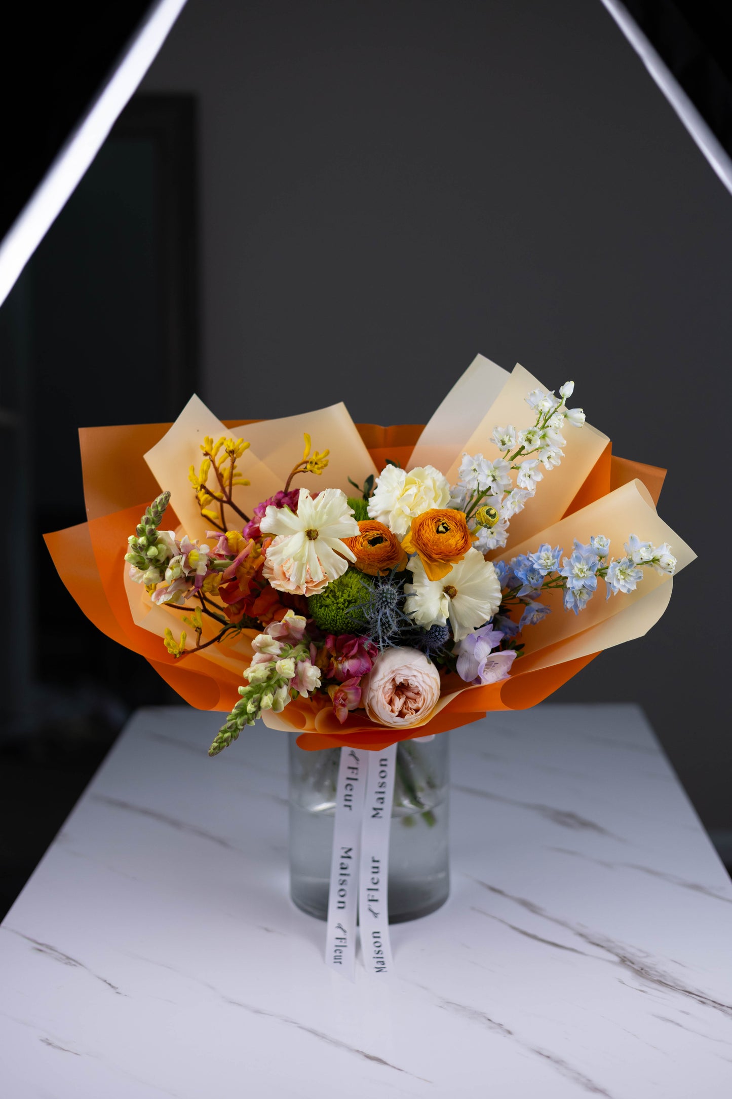 "Soleil Vivant" Exclusive Colorful Bouquet