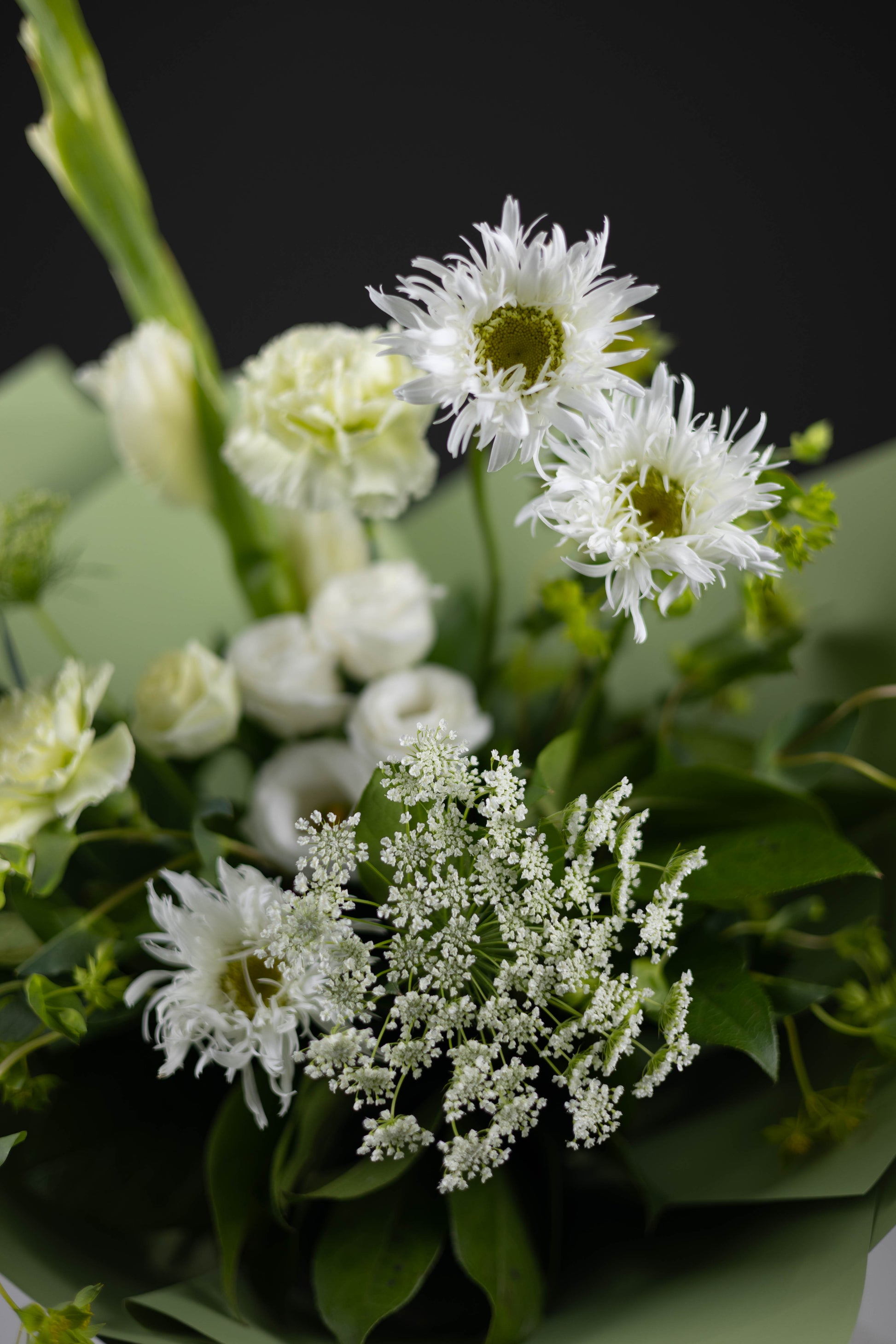 fresh garden-inspired arrangement