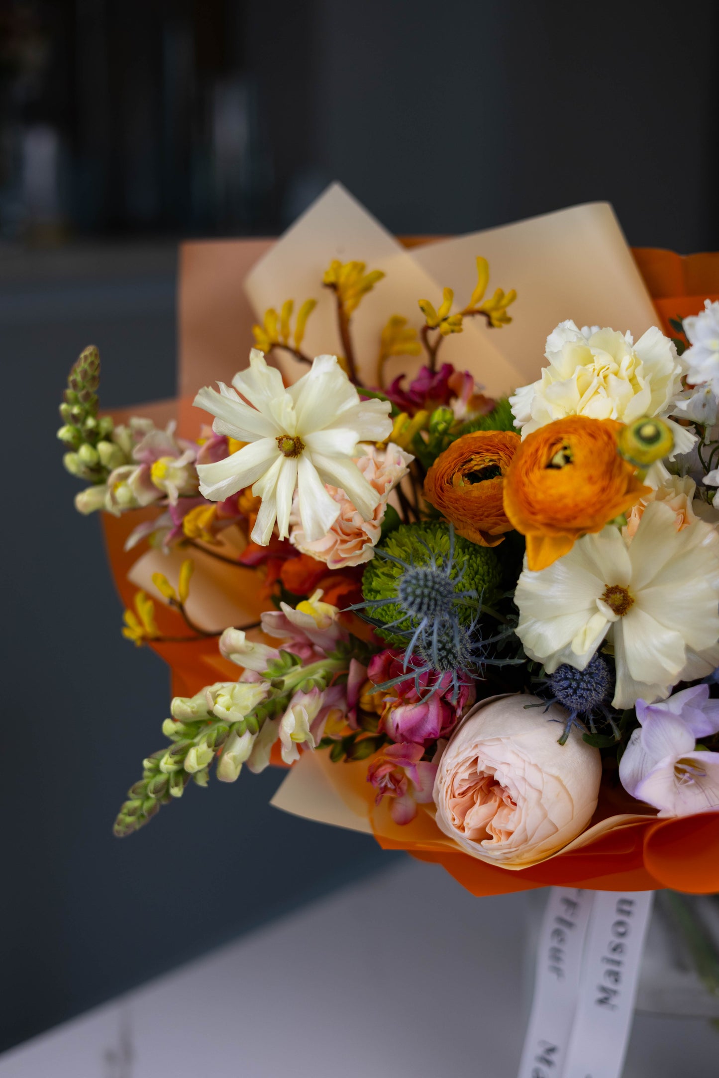 "Soleil Vivant" Exclusive Colorful Bouquet