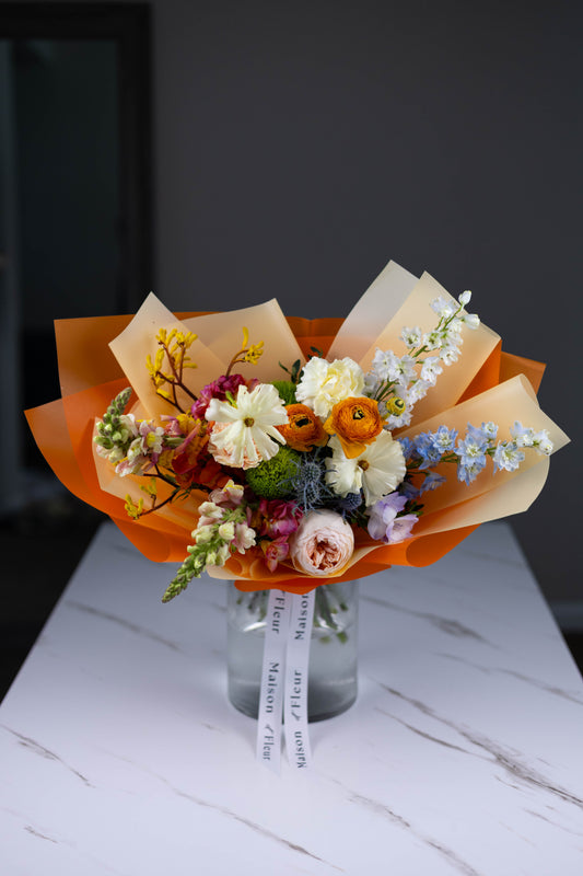 "Soleil Vivant" Exclusive Colorful Bouquet