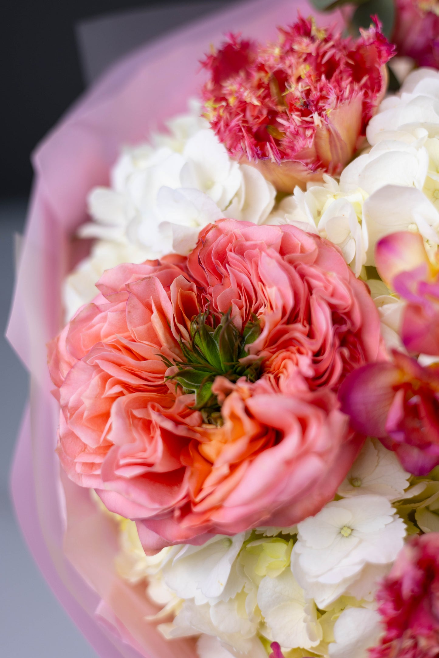 "Rosé d’Été" Bouquet of Hydrangeas, Tulips, Mandarin Roses and Freesia