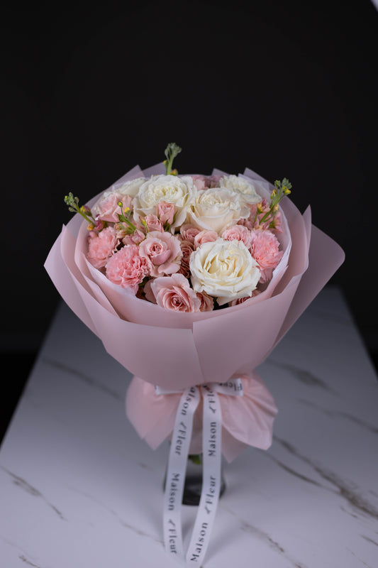 "Rosée du Matin" White Pink Bouquet of Roses and Stock